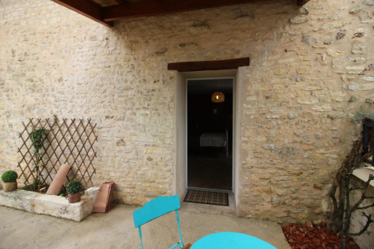Les Petits Jardins De Cisse Chambre De Charme Kültér fotó